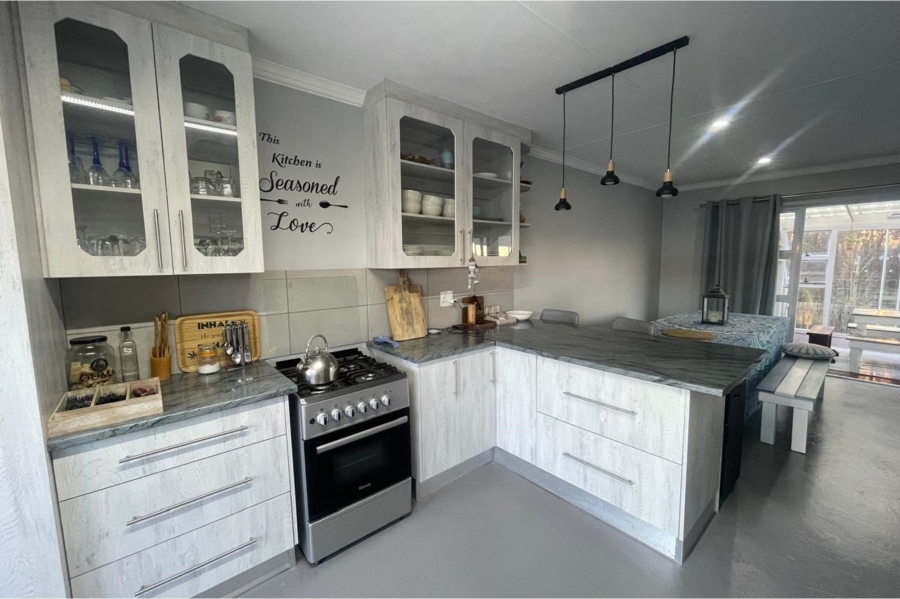 3 Bedroom Property for Sale in Glen Eden Eastern Cape